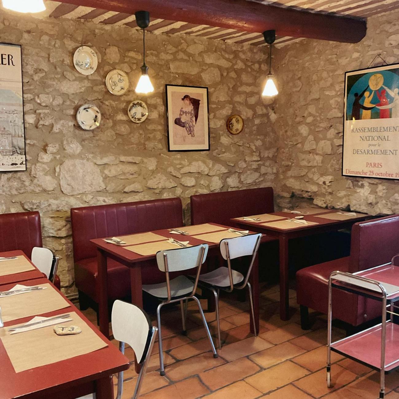 板栗酒店 Lussan  外观 照片